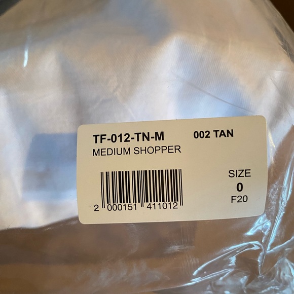 sold out medium shopper telfar bag in the color tan. - Picture 2 of 12